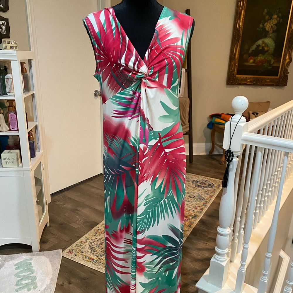 Attitudes Dress!